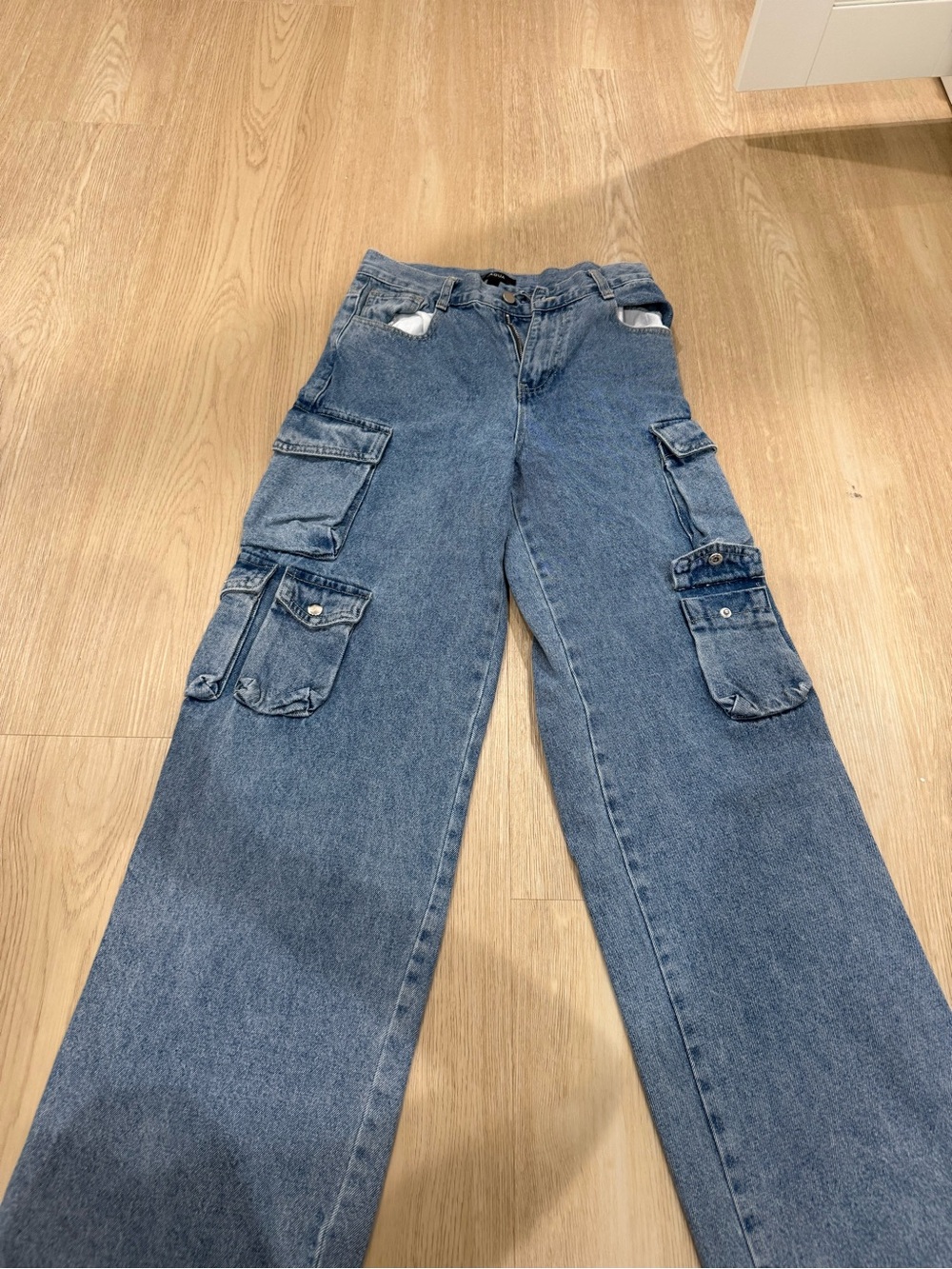 Aqua Wide Leg Cargo Jeans in Blue - Women